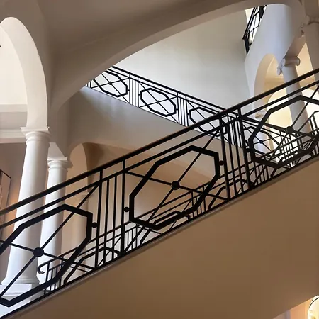 Le Grand Dieu By Sowell Collection Otel